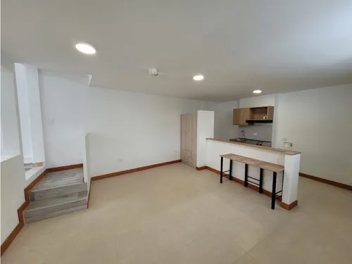 Se Arrienda Apartaestudio En Laureles 401