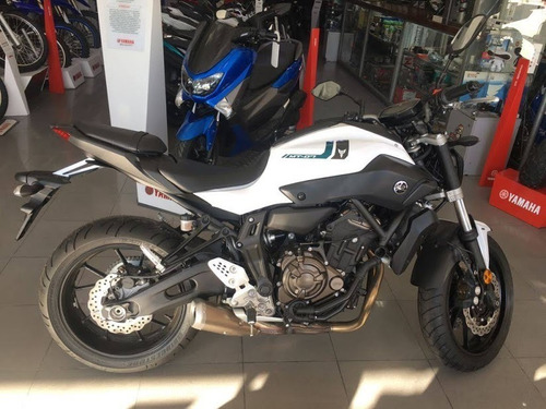 Imagen 2 de 5 de Yamaha Mt-07