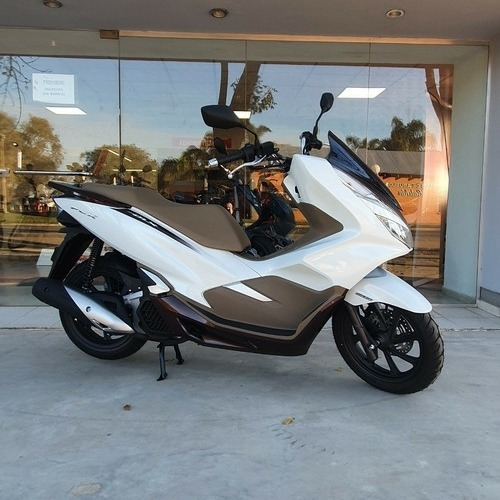 Imagen 1 de 10 de Honda - Pcx 150 Deluxe - 0km