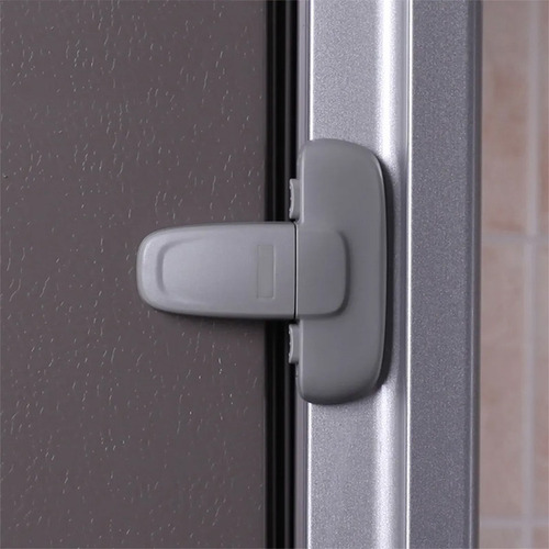 Imagen 6 de 8 de Traba De Seguridad Puerta De Heladera - Baby Innovation Rxl