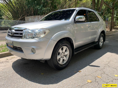 Toyota Fortuner Sr 7ptos 4x4