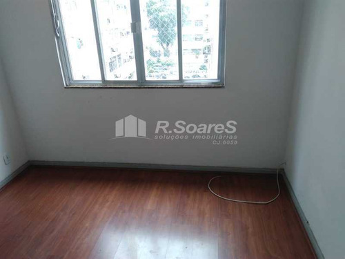 Imagem 11 de 15 de Apartamento Com 3 Quartos Em São Cristovão. Rua Fonseca Teles - Cpap30518