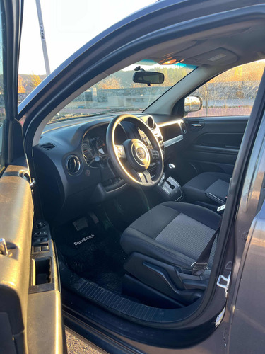 Jeep Compass Sport 2.4 Automático 2.4