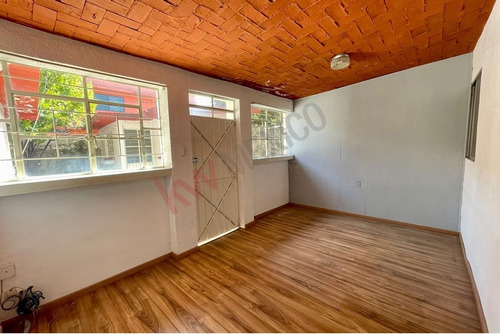 Casa En Venta En Tepepan, En La Alcaldía Xochimilco
