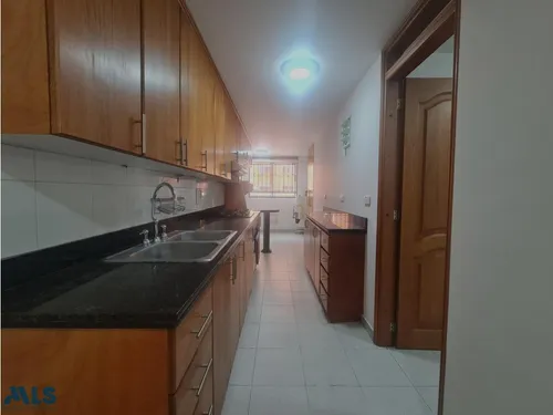 Espacioso Apartamento En Laureles(mls#255855)