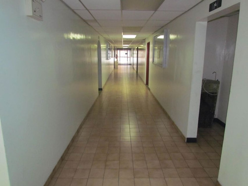Imagen 8 de 26 de Mls #23-8020 Se Vende Espectacular Edificio En San Bernardino .