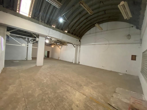 Bodega Y Oficinas En Renta / Área Federal Central De Abastos, Iztapalapa-cdmx
