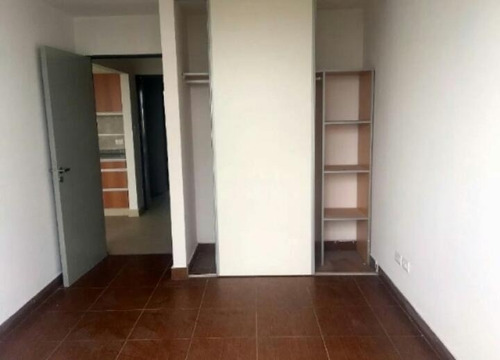 Imagen 9 de 11 de Departamento De 2 Ambientes En Venta - Moron Centro