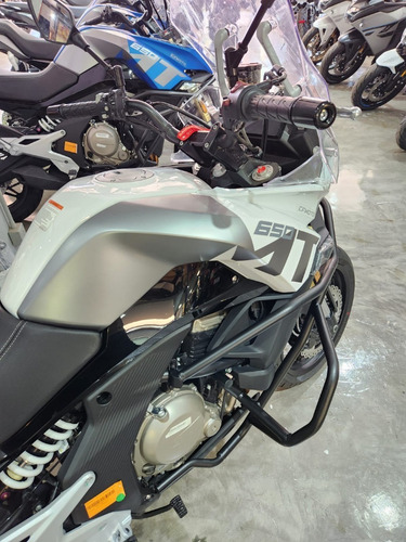 Imagen 20 de 24 de Cfmoto Mt650 / 2023 0km. Concesionario Oficial Bbva