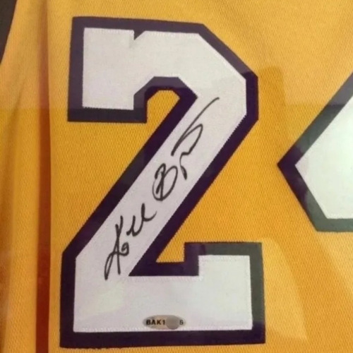 Upper Deck, Kobe Bryant, Jersey Firma 100% Original, Lakers. (Usado)