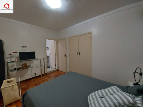 Imagem 9 de 18 de Apartamento Reformado Próximo Praia Da Enseada À Venda - Ap06044 - 69864006