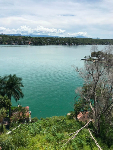 Imagen 3 de 11 de Terreno Privilegiado, Increíble Vista Y Acceso Al Lago!