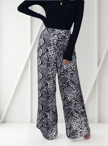 Pantalón Informal De Moda. Estilo Fino