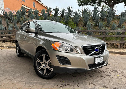 Volvo XC60 2.0 T Addition At