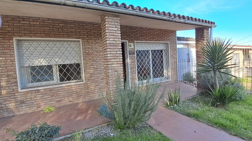 Venta Dos Casas En Un Padrón, 5 Dormitorios