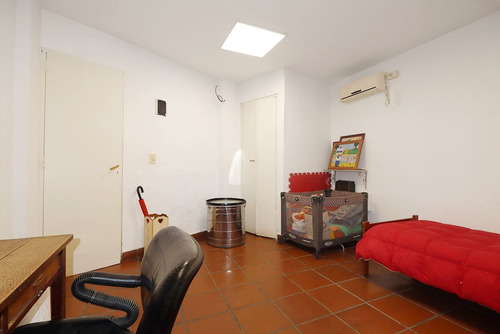 Espectacular Casa Con Quincho Y Pileta En Moreno