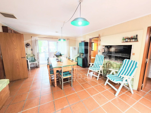 Exclusiva Casa En Country Golf Chascomús