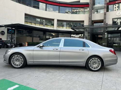 Mercedes-Benz Maybach 6.0600 Maybach At