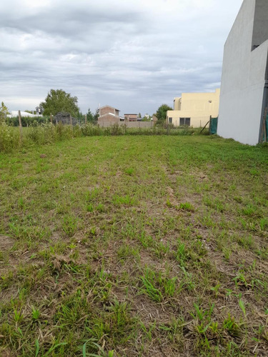 Venta Terreno En Barrio Las Tardes, Roldán