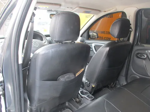 Renault Duster DYNAMIQUE 4X2 2000CC AT AA