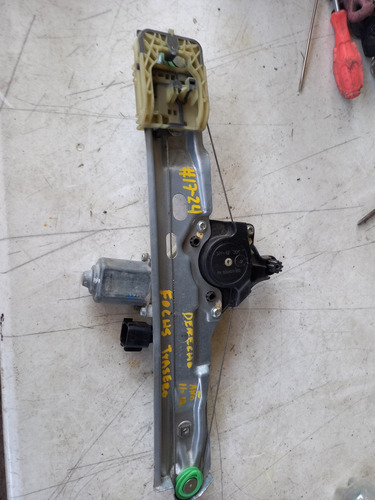 Elevador Derecho Trasero Ford Focus 11-14 #17-24