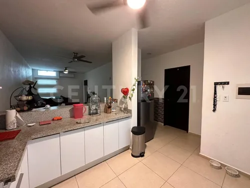 Casa En Venta En Gran Santa Fe Plus En Cancún