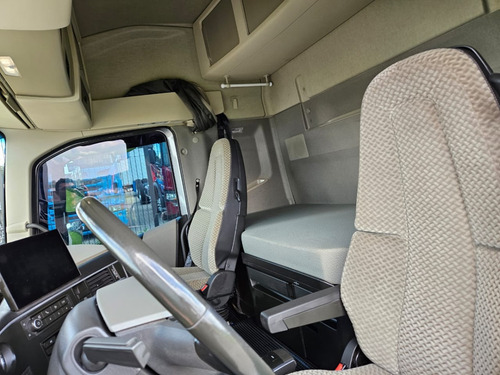 Volvo Fh 540 6x4 Bug Leve Mola Globetrotter Pct Lc Ano 22