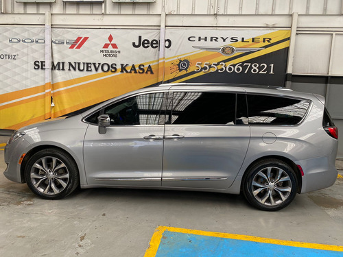 Chrysler Pacifica 2017