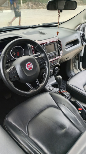 Fiat Toro 1.8 16v Freedom Flex 4x2 Aut. 4p