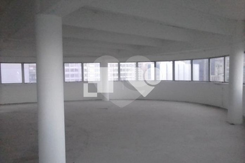 Imagem 16 de 28 de Conjunto De Salas Em Andar Inteiro, Com Vaga De Garagem, No Centro Histórico. - Reo425554