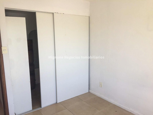 Apartamento En Edificio Futuro