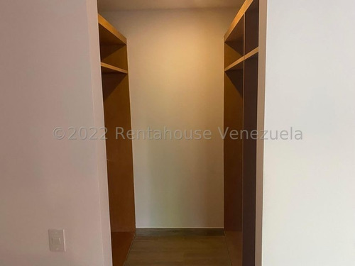 Imagen 14 de 17 de Livy Ramírez Alquila Apartamento En Lomas De Las Mercedes Mls #23-12911