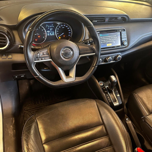 Nissan Kicks SV 1.6 16V FlexStar 5p Aut.