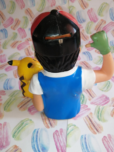 Figura Ash Pikachu Alcancia Pokemon Bootleg