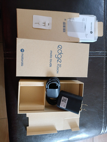 Celular Motorola Edge 50 Fusion Azul (Usado)