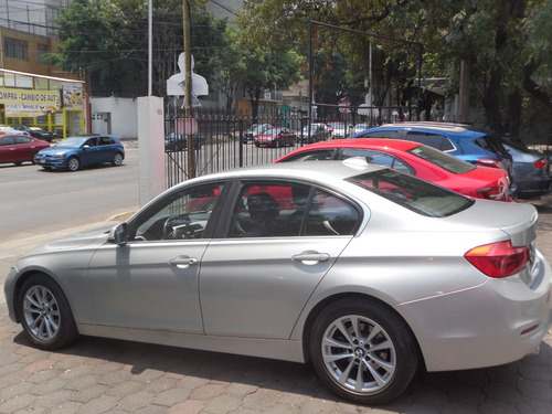 BMW Serie 3 2.0 320ia At