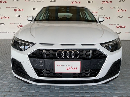 Imagen 2 de 12 de Audi A1 2021 1.4 Ego S-tronic Dsg