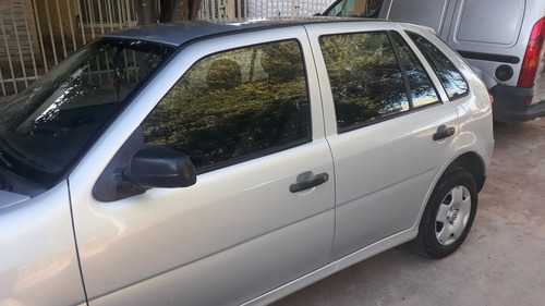 Imagen 1 de 9 de Volkswagen Gol 1.6 I Power 701 2010
