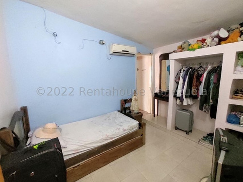 Imagen 7 de 13 de Casa En Venta En Las Delicias Maracay Aragua 22-25698 Irrr