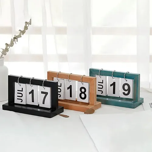 Decoración Escritorio Con Calendario Giro Página Simple