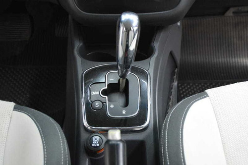 Fiat Punto Essence 1.6 Dualogic.