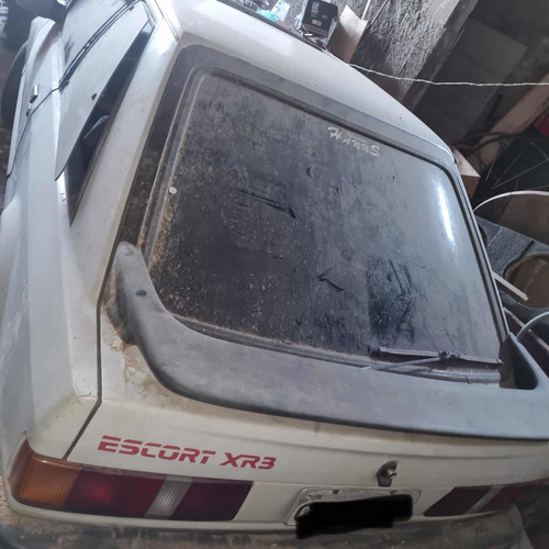Imagem 4 de 14 de Ford Xr3