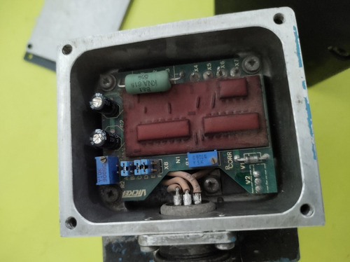Vickers Ehst-3-fvf-30 Proportional Electronic (Usado)
