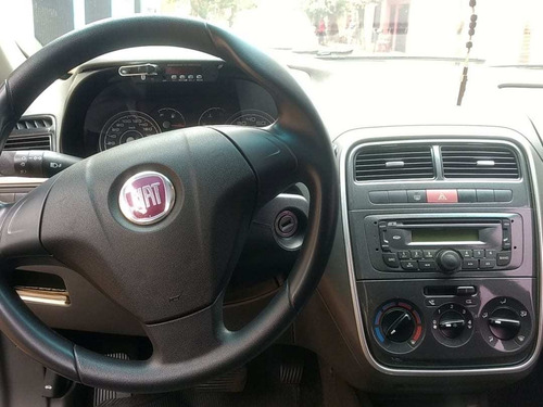 Fiat Punto Essence 1.6 16v Flex