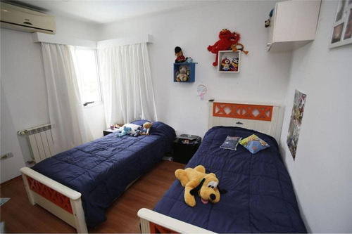 Casa Venta 3 Dormitorios, 3 Baños Y Piscina -terreno 414 Mts 2 - City Bell