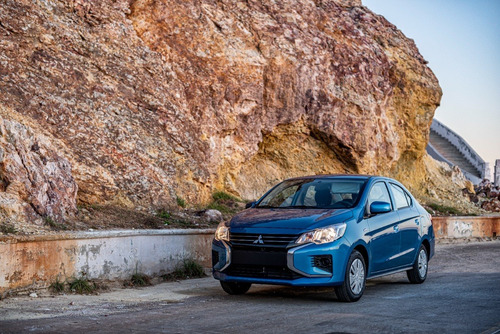 Imagen 4 de 9 de Mirage G4 Glx Cvt