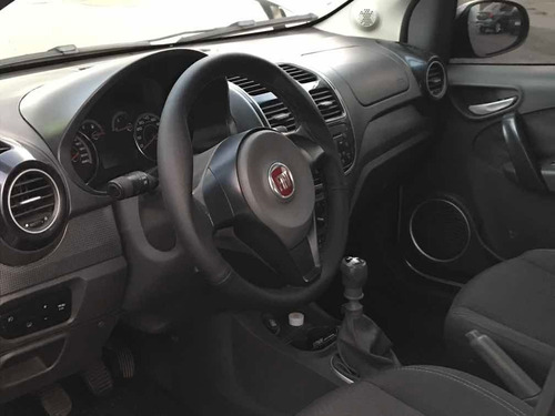 Fiat Grand Siena 2013 1.4 Attractive Flex 4p