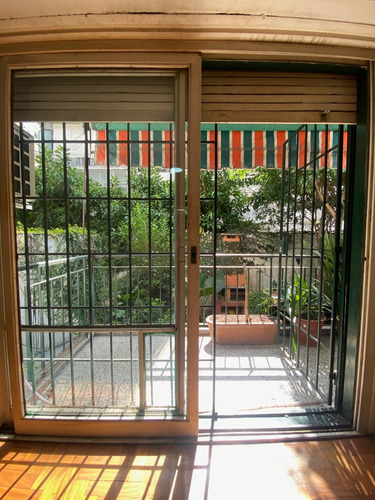3 Ambientes En Alquiler En Palermo Con Balcón