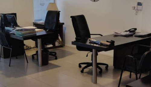 Imagen 1 de 6 de Oficina En Venta En Güemes