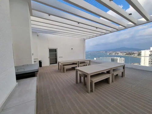 Oportunidad De Departamento En Venta De 2 Dorm. En Concón